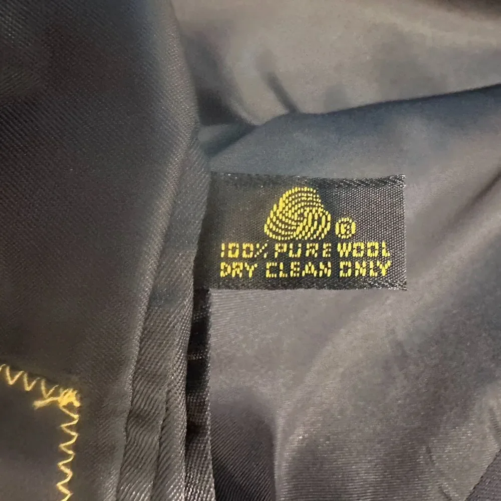 Classic Navy Wool Blazer Gold Brass Buttons Sport Coat Size 41 RG